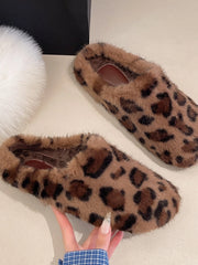 MagicCurve Ladies All Over Plush W/Memory Foam Slippers