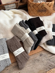 Women's Warm Cable Knit Mid-Calf Fleece Lined Socks