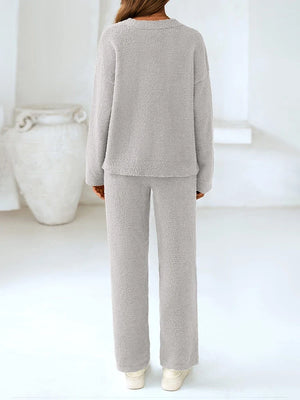 Women’s 2-Piece Sweater Lounge Pajama Set