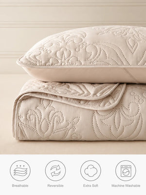 Vintage Damask Ultrasonic Quilted Bedding Set